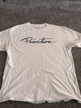 Primitive skateboards Off-White Crewneck T-Shirt with Black Script Logo